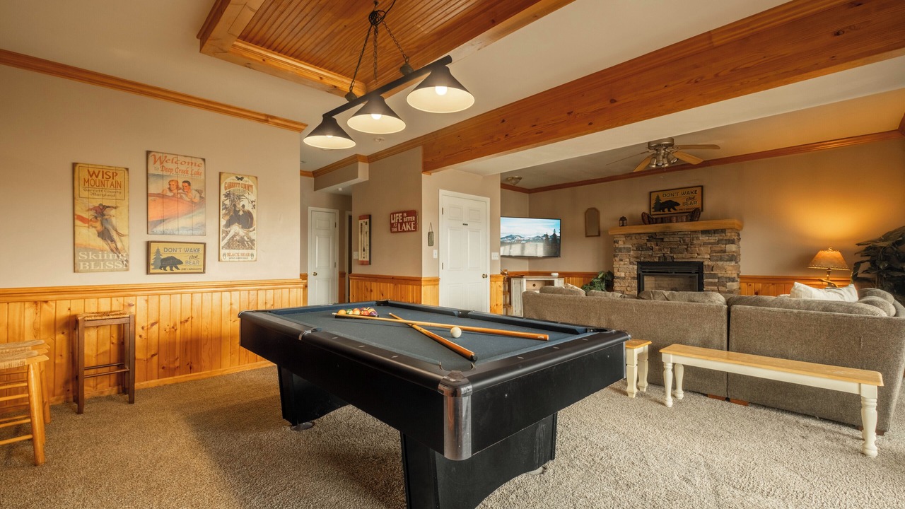 Photo of Bedroom in Mountainside