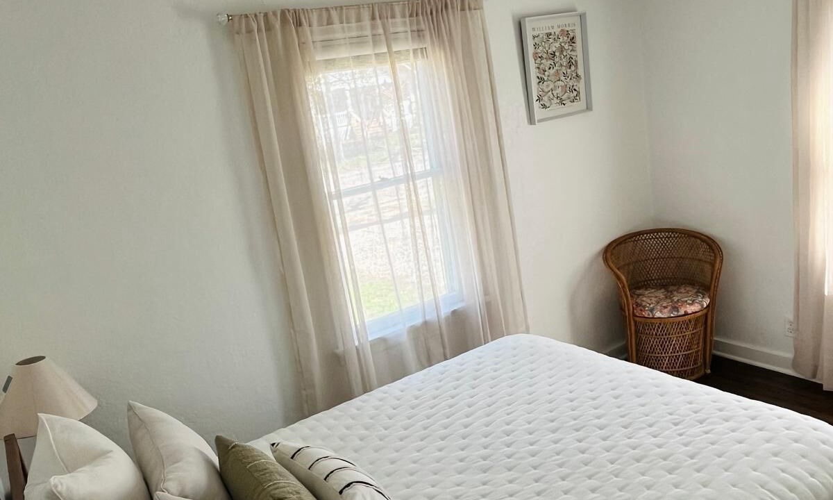 Photo of Bedroom in Lee's Summit