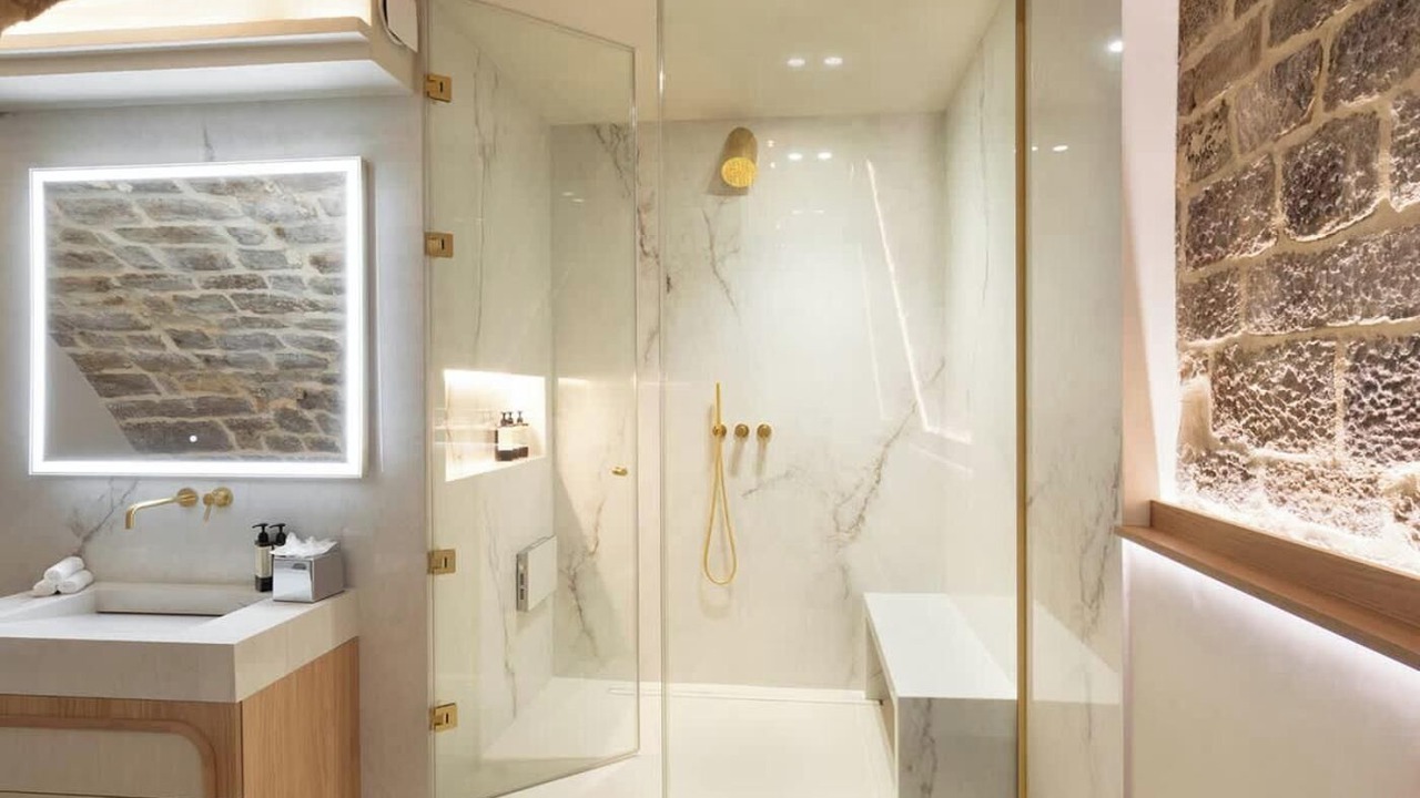 Photo of Bathroom in Les Halles