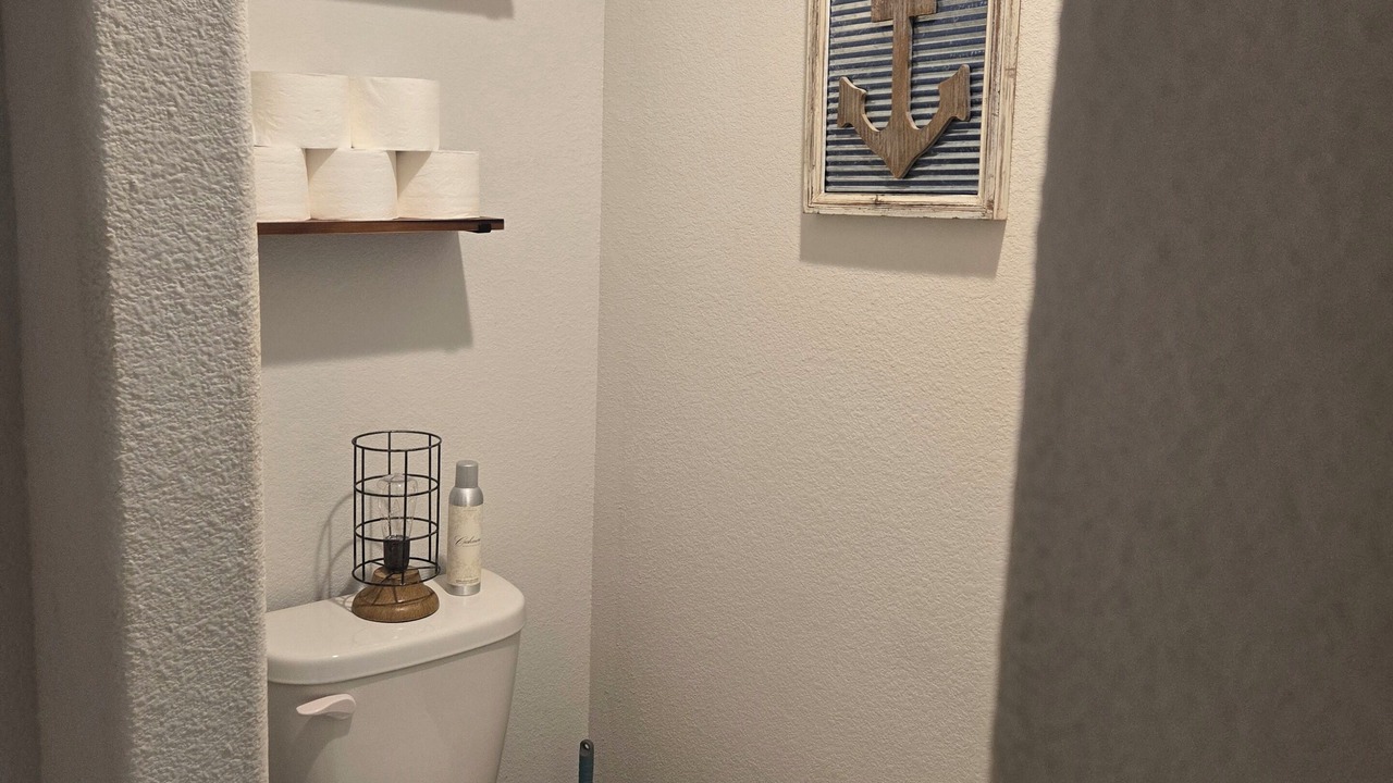 Photo of Bathroom in Crowley