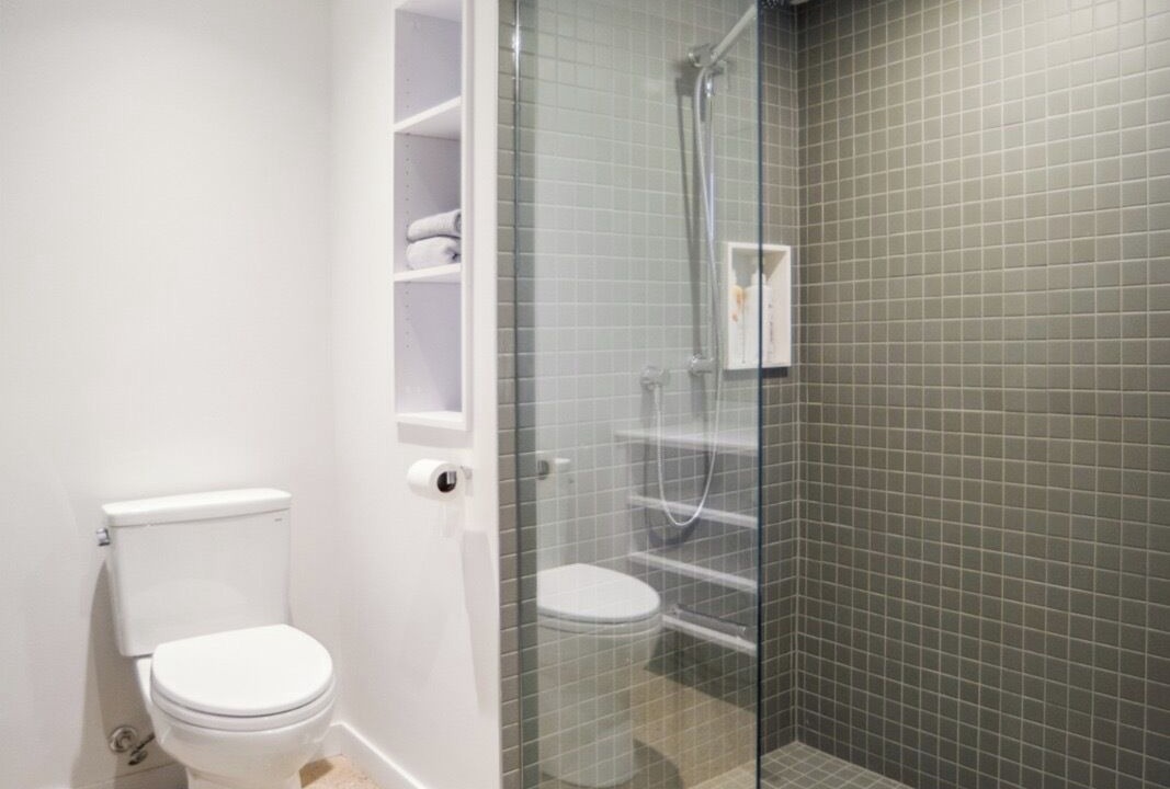 Photo of Bathroom in Little Portugal