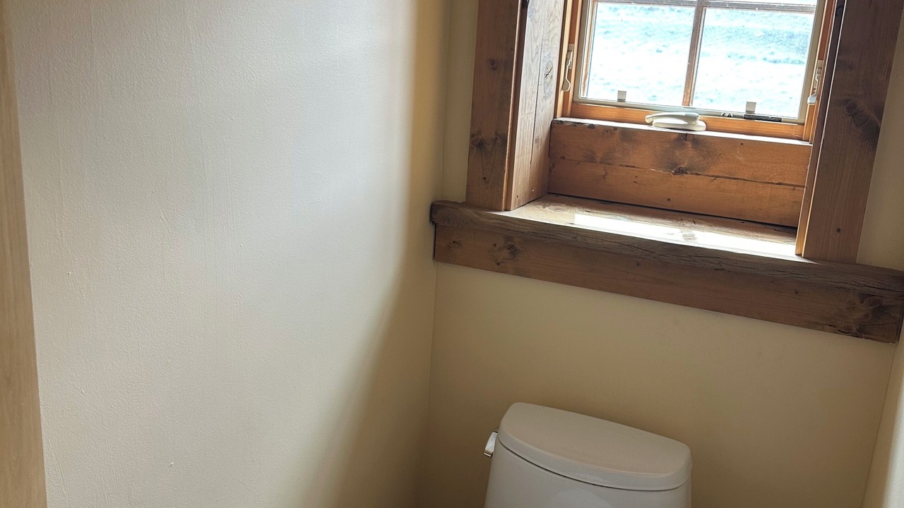 Photo of Bathroom in Gardiner