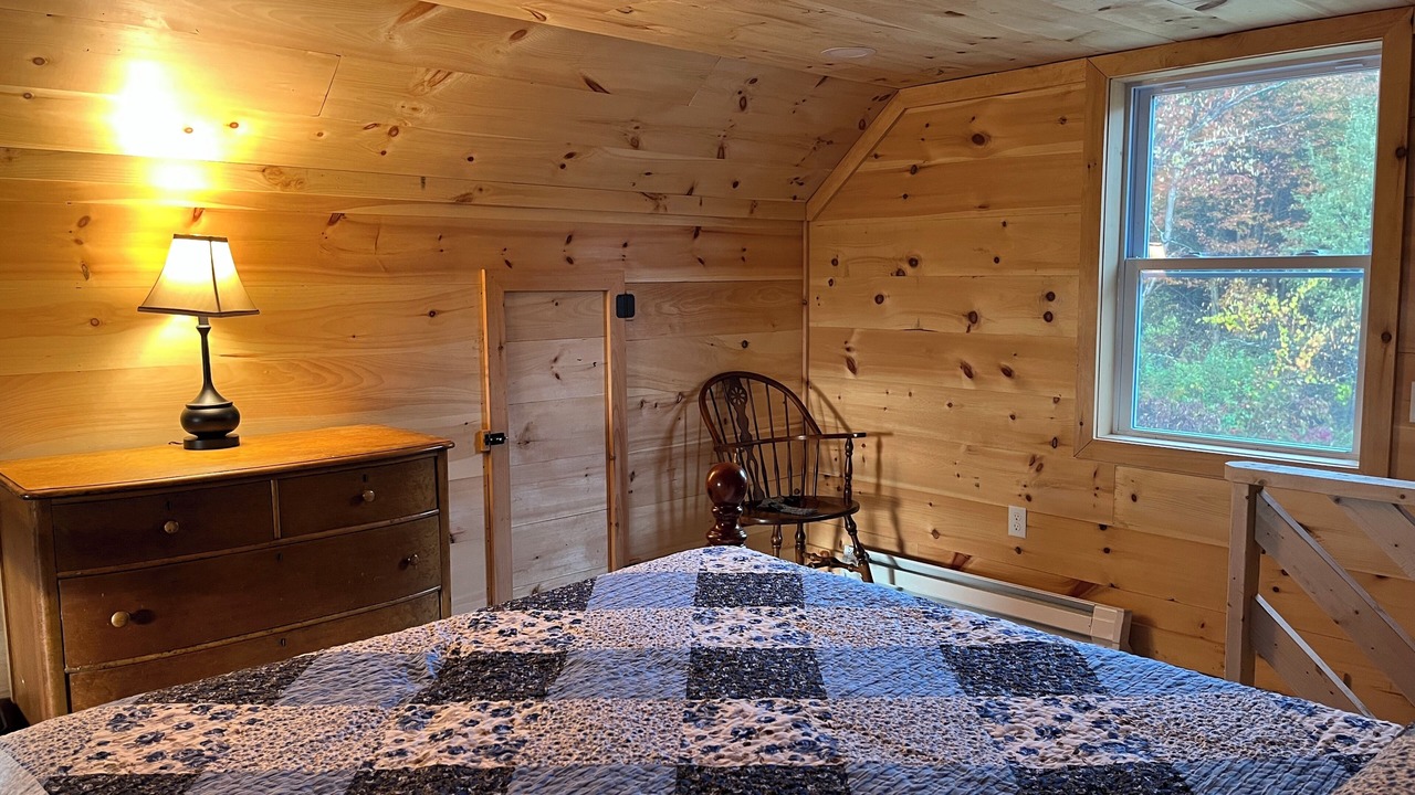 Photo of Bedroom in Salisbury Center
