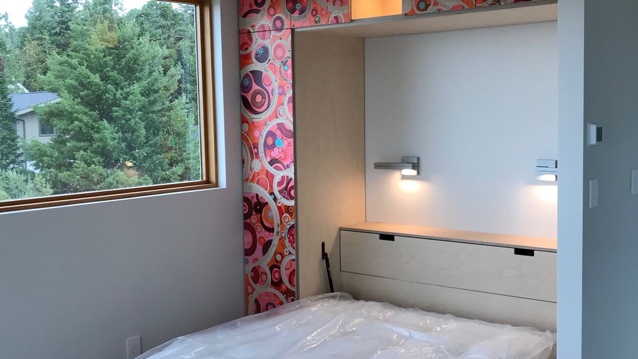 Photo of Bedroom in Northport