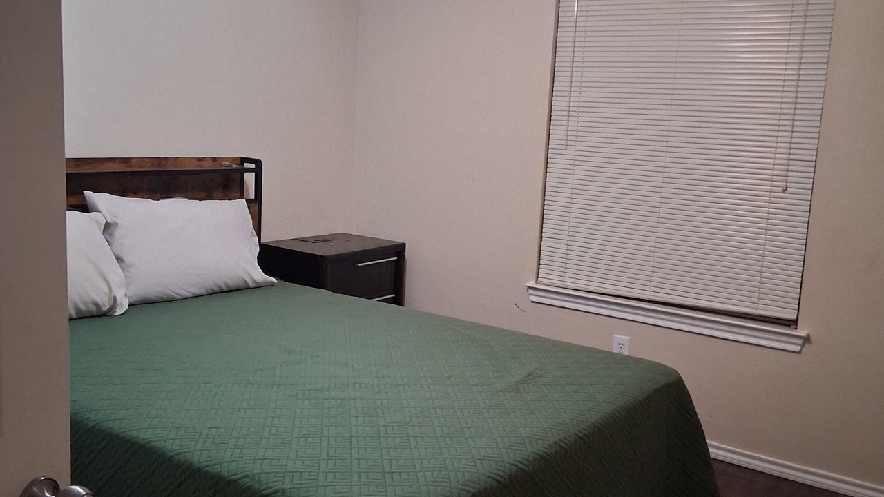Photo of Bedroom in Texas City