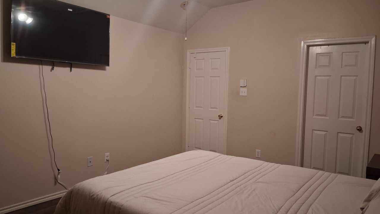 Photo of Bedroom in Texas City