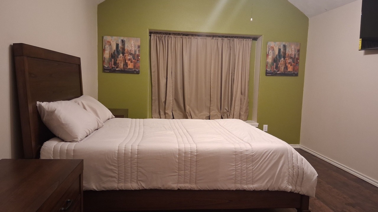 Photo of Bedroom in Texas City