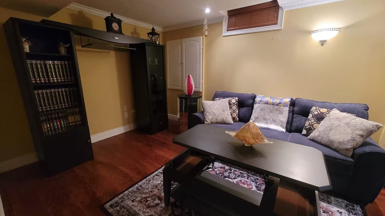 Photo of Livingroom in Brampton