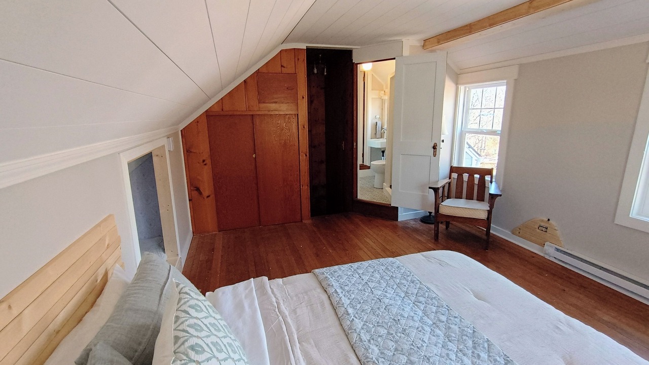Photo of Bedroom in Grand Marais