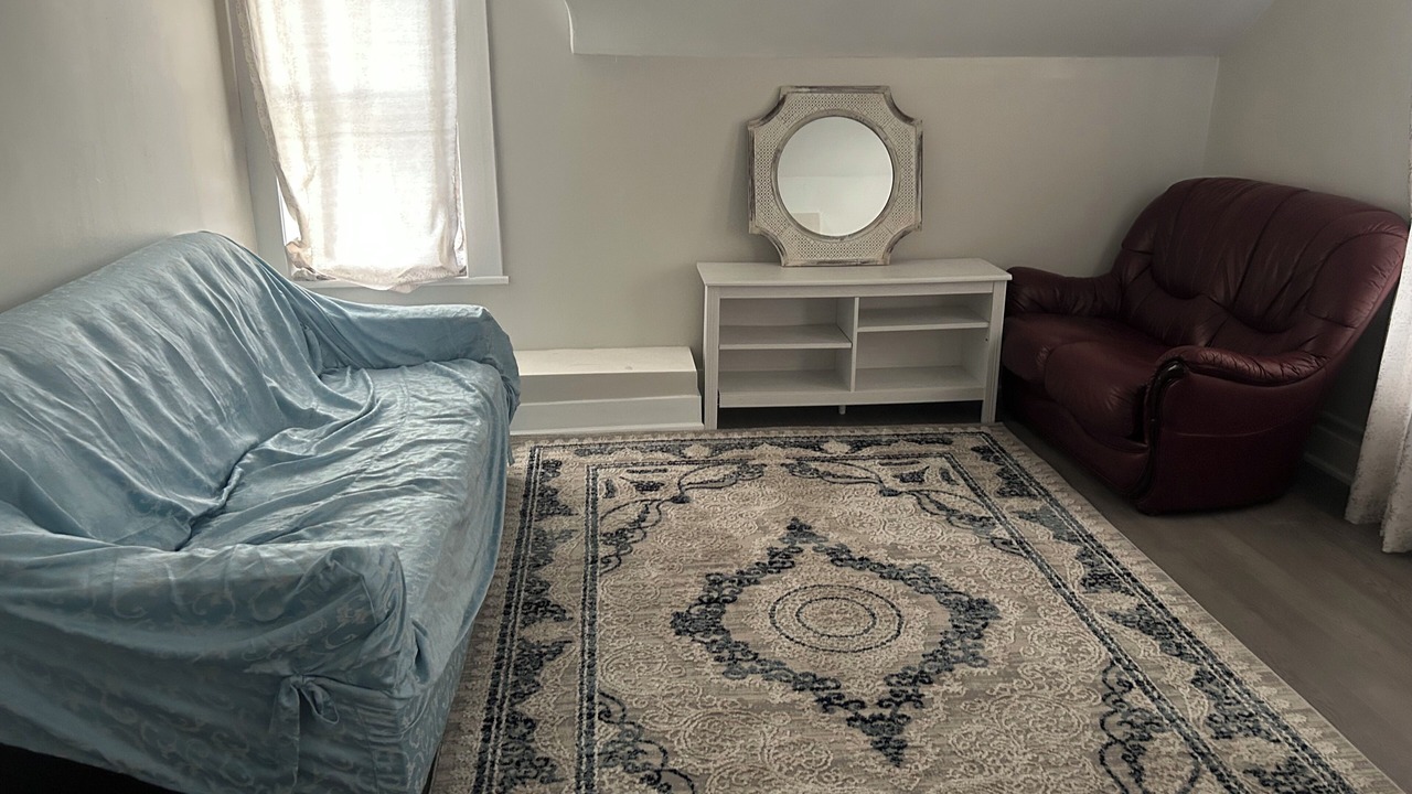 Photo of Livingroom in Madoc