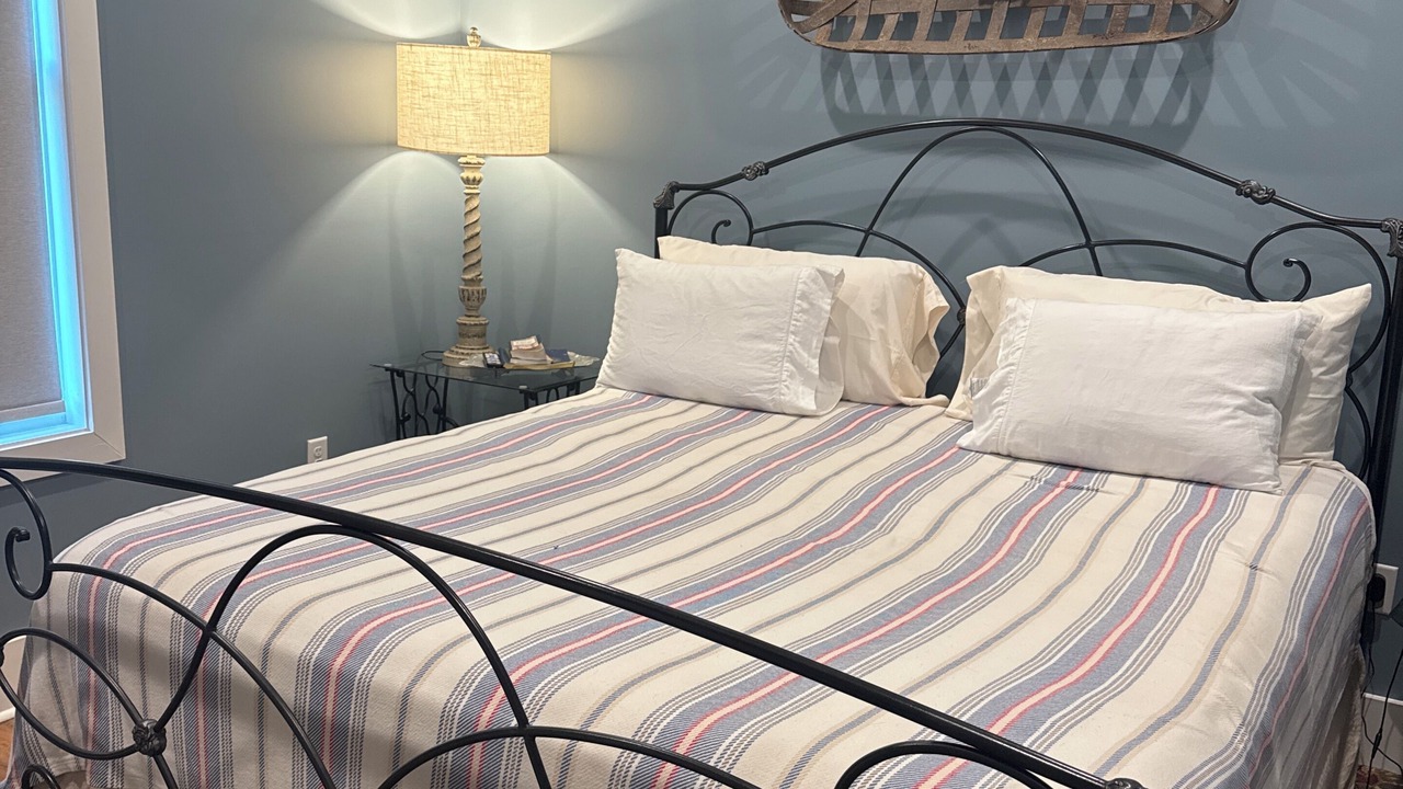 Photo of Bedroom in Oxford