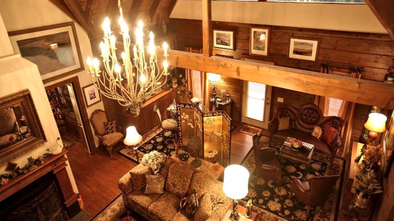 Photo of Livingroom in Compton