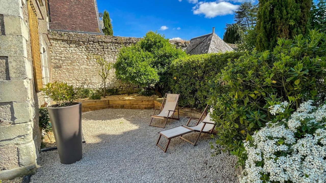 Photo of Patio Balcony in Sazilly