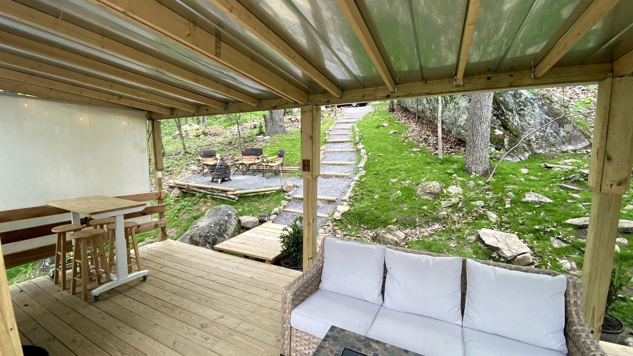 Photo of Outdoor in Lupton City
