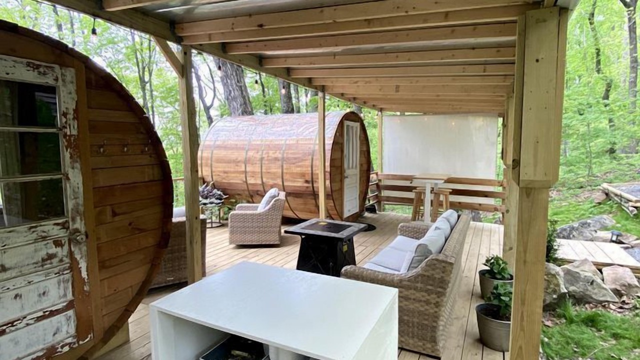 Photo of Patio Balcony in Lupton City