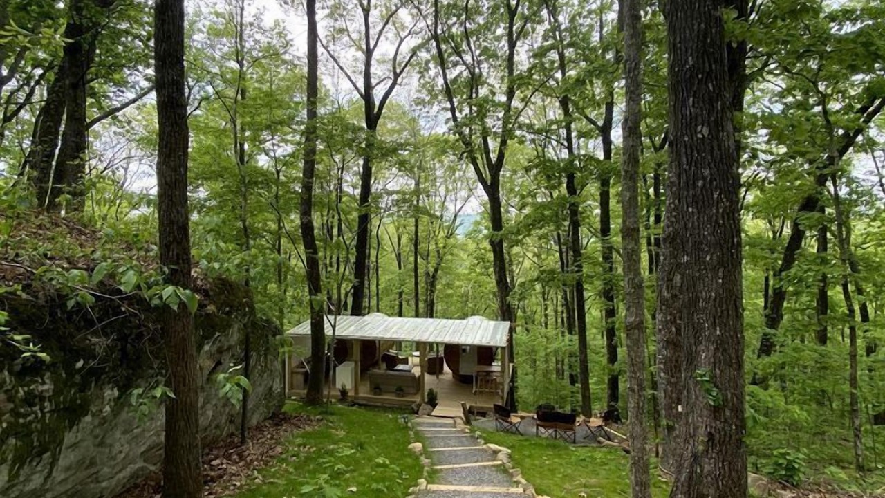 Photo of Outdoor in Lupton City