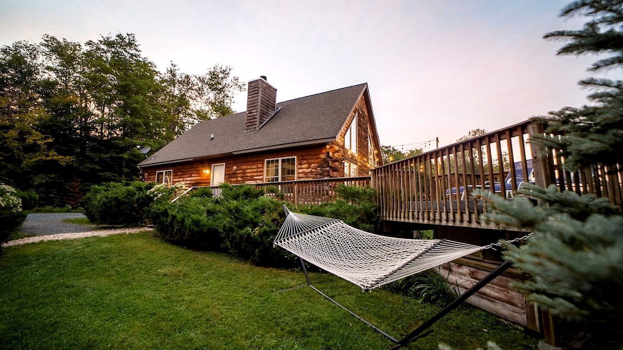 Photo of Patio Balcony in Livingston Manor