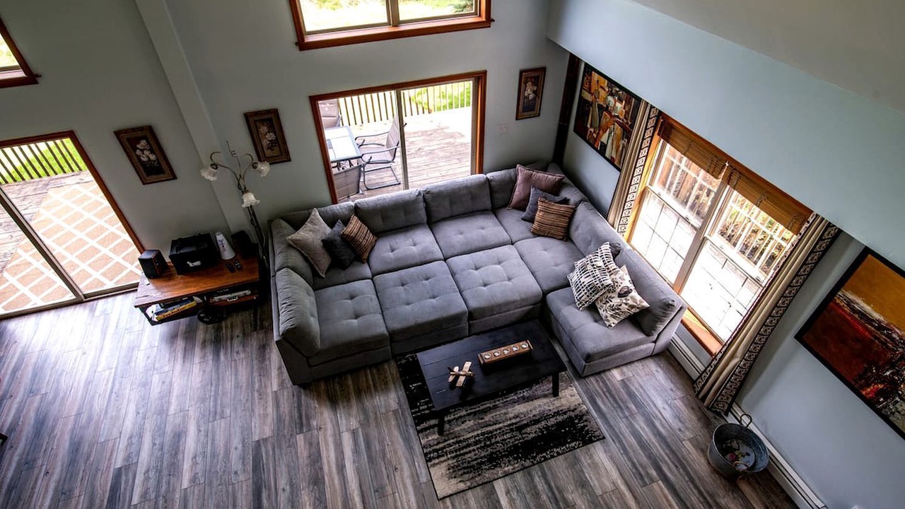 Photo of Livingroom in Livingston Manor