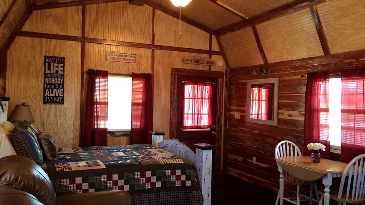 Photo of Bedroom in Hughes County