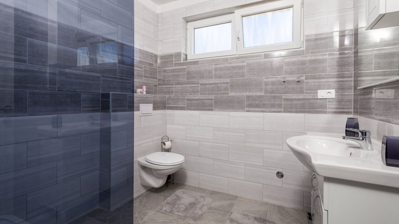 Photo of Bathroom in Lopar