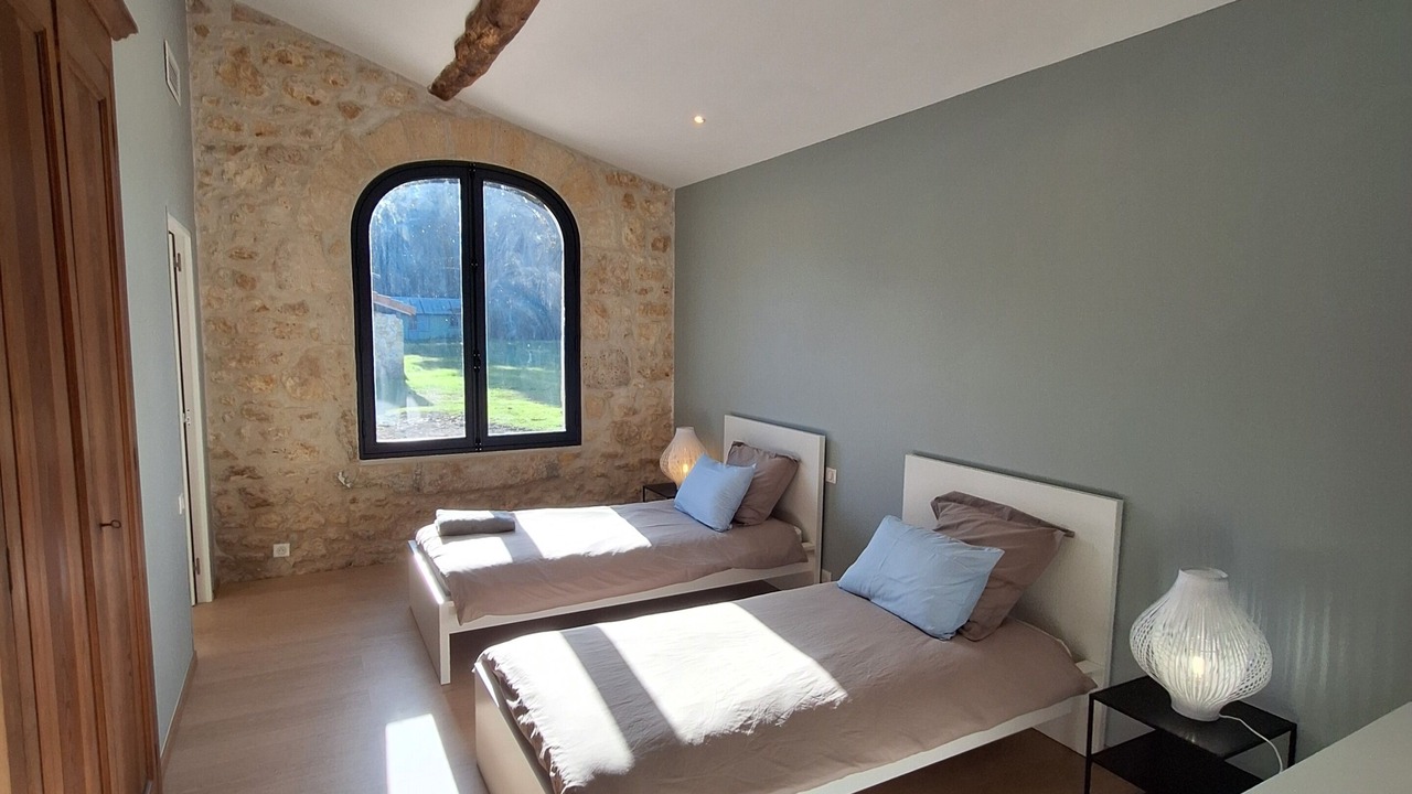 Photo of Bedroom in Lesparre-Medoc