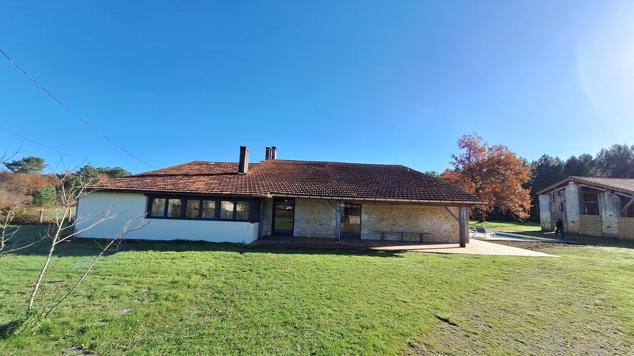 Photo of Outdoor in Lesparre-Medoc