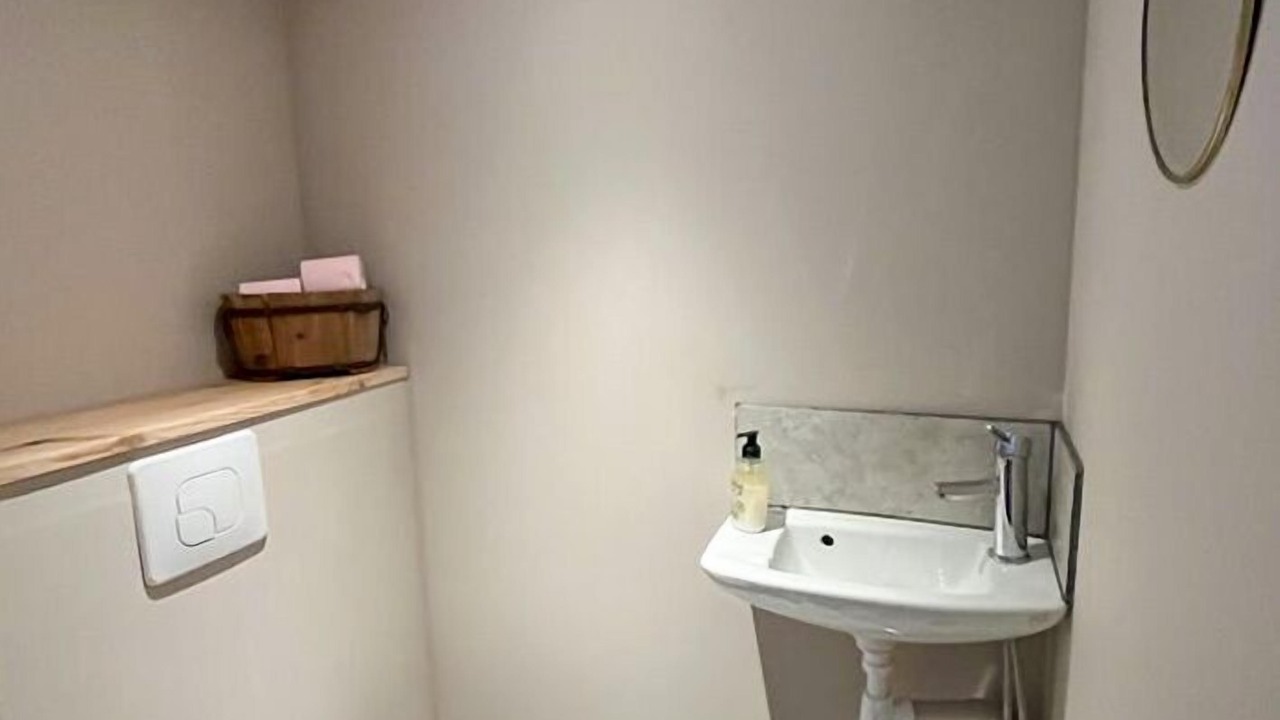 Photo of Bathroom in Saint-Michel-l'Observatoire