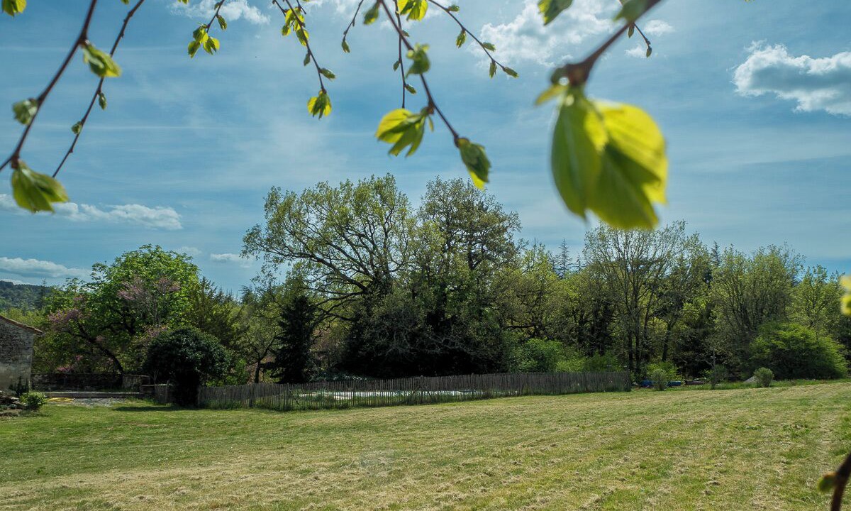 Photo of Outdoor in Saint-Michel-l'Observatoire