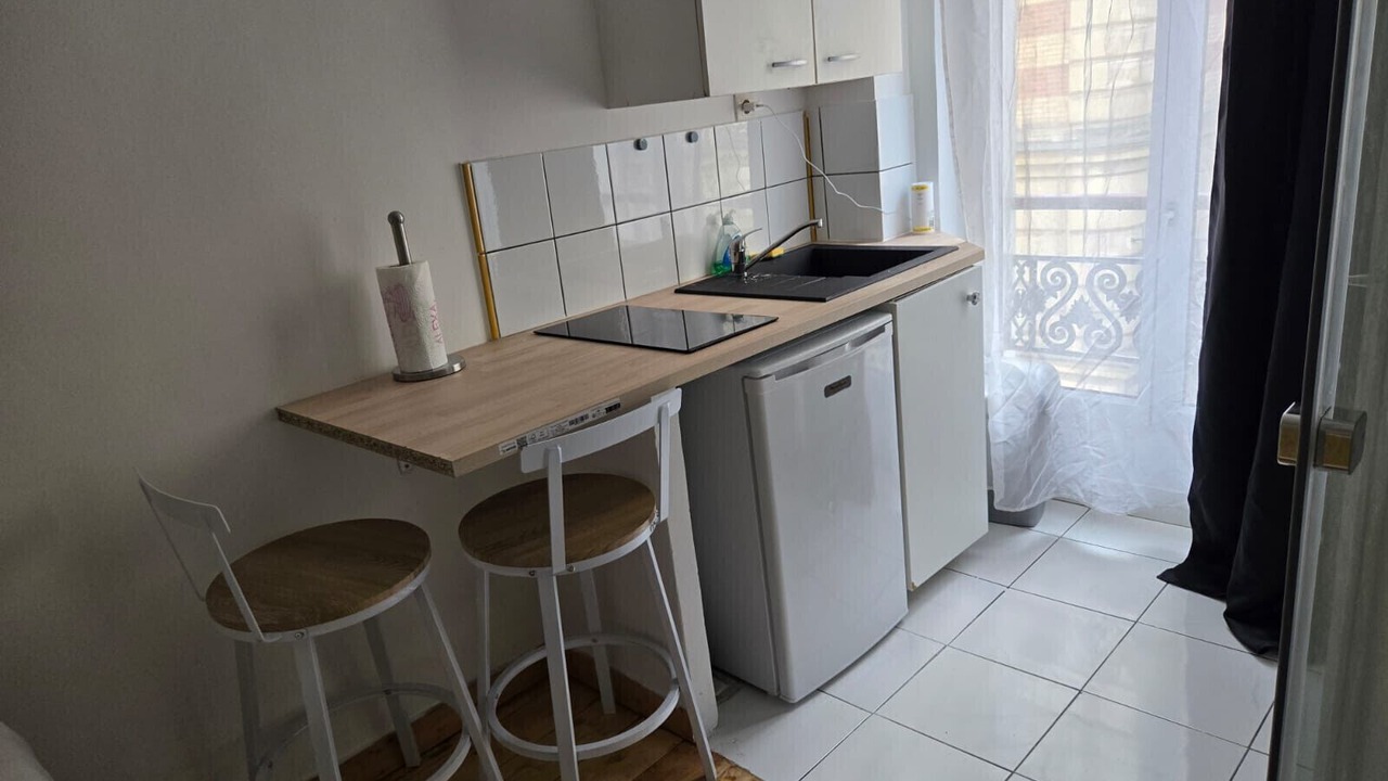 Photo of Kitchen in Quartier de la Folie-Mericourt