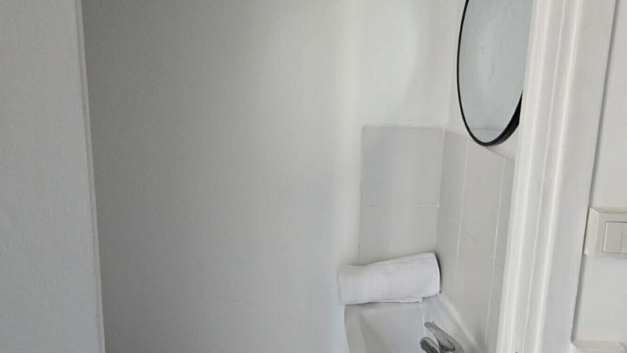 Photo of Bathroom in Quartier de la Folie-Mericourt