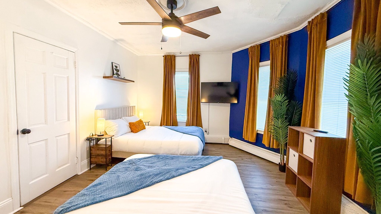 Photo of Bedroom in Silver Lake