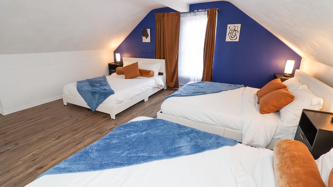 Photo of Bedroom in Silver Lake