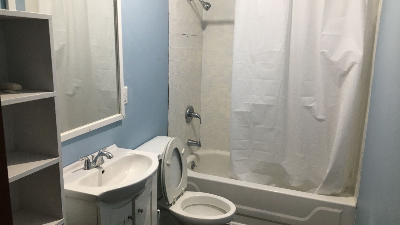 Photo of Bathroom in Mobile