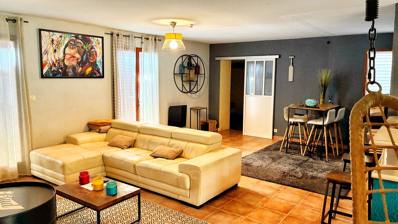 Photo of Livingroom in Campsas