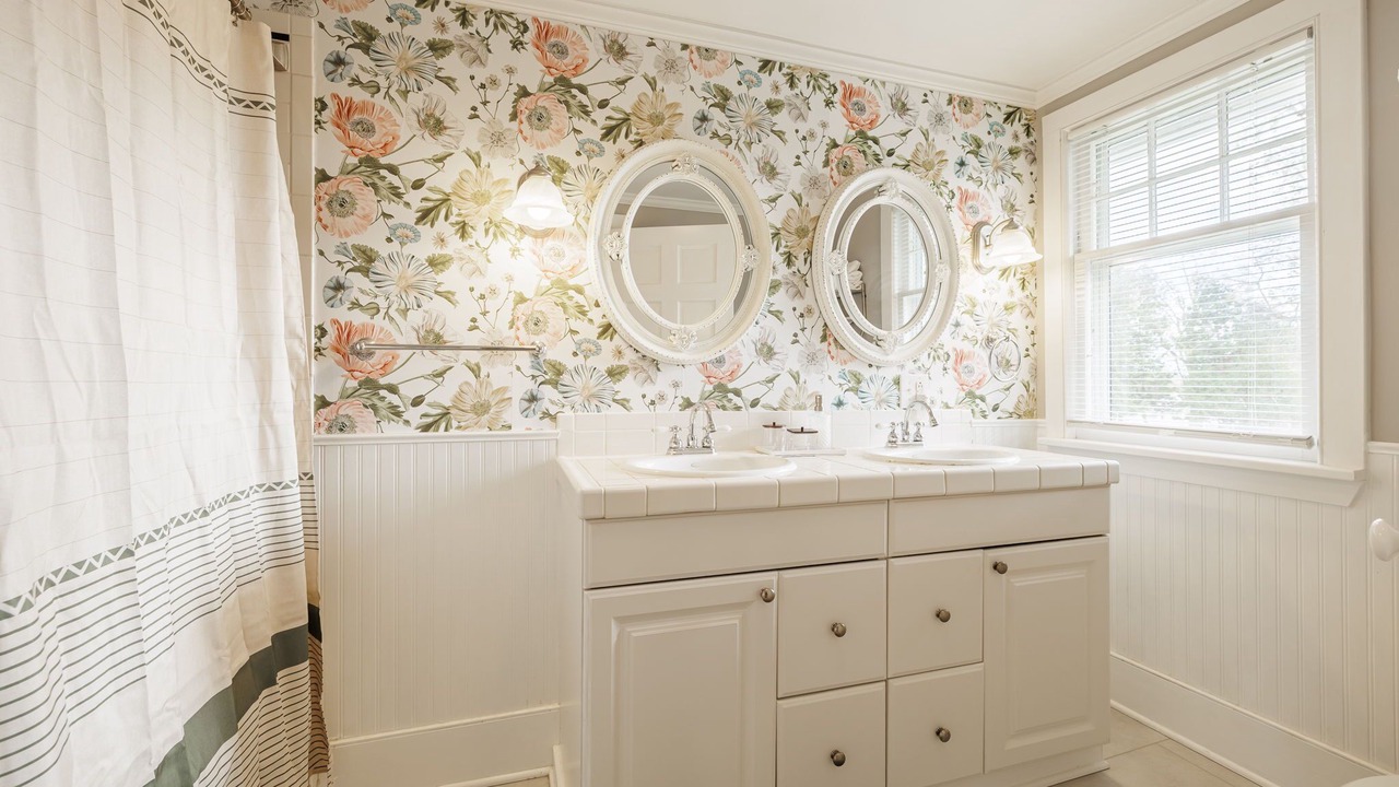 Photo of Bathroom in Canandaigua
