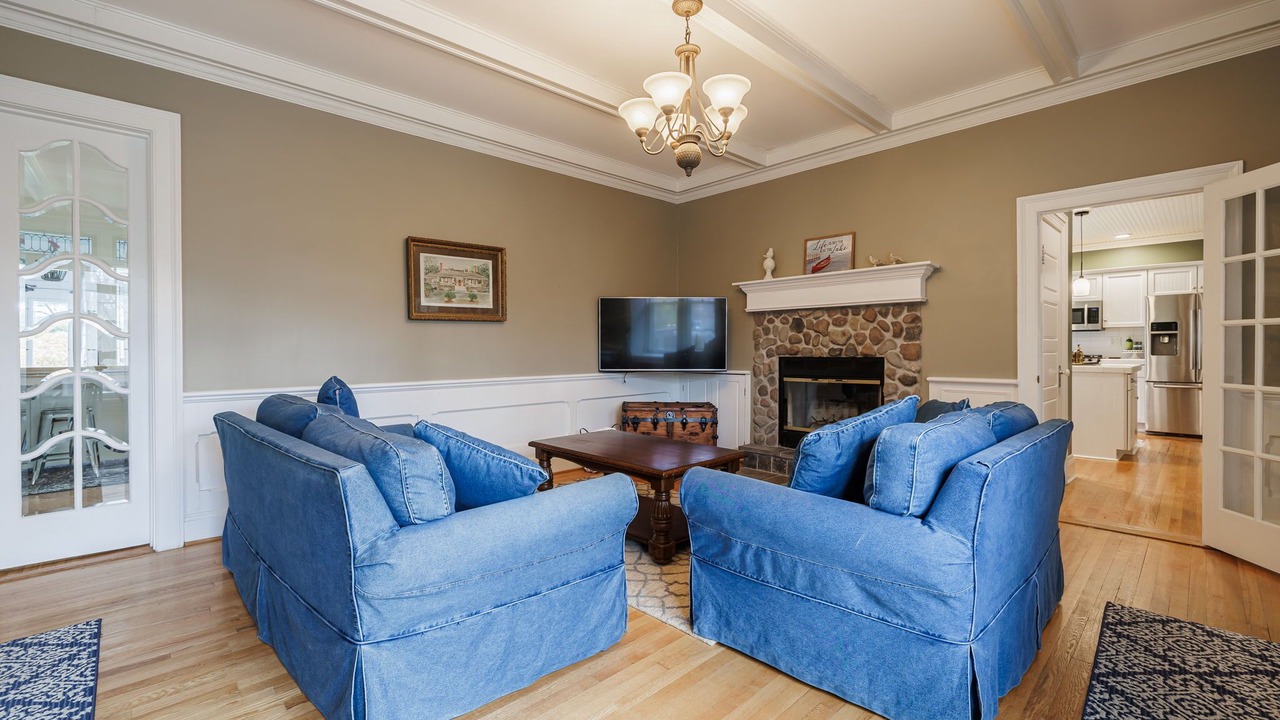 Photo of Livingroom in Canandaigua