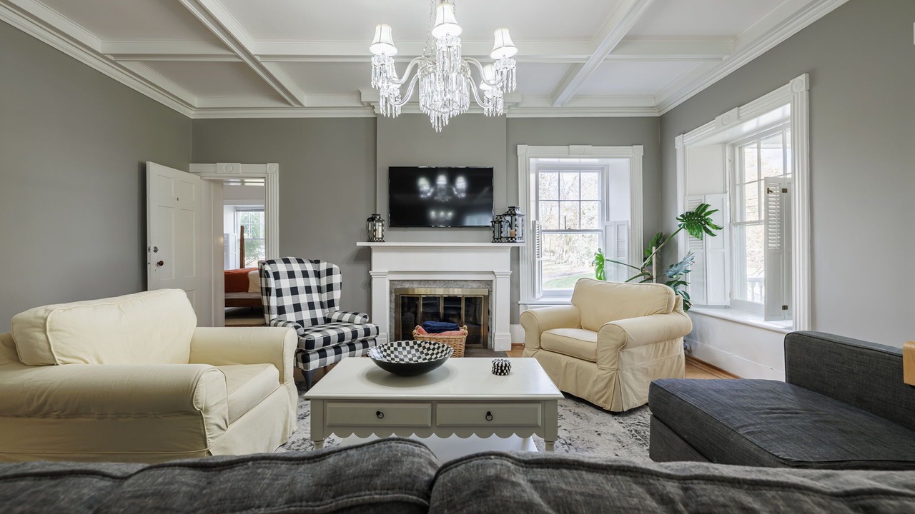 Photo of Livingroom in Canandaigua