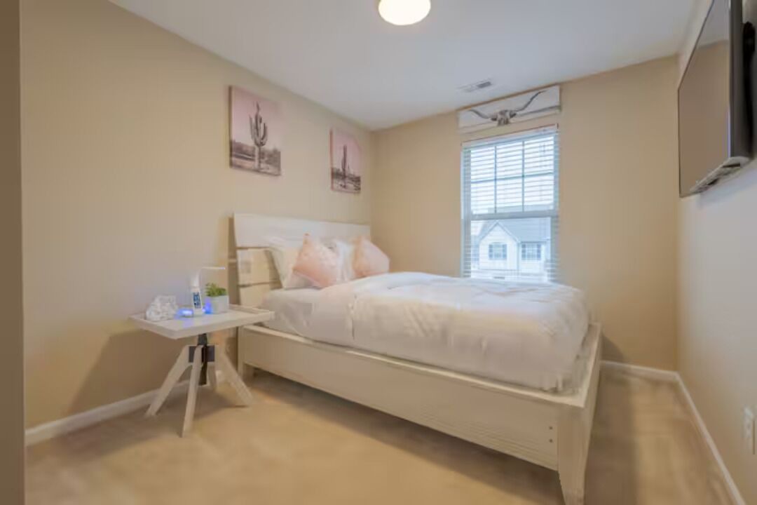 Photo of Bedroom in Southeast Raleigh