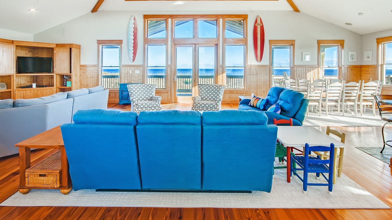 Photo of Livingroom in Waves