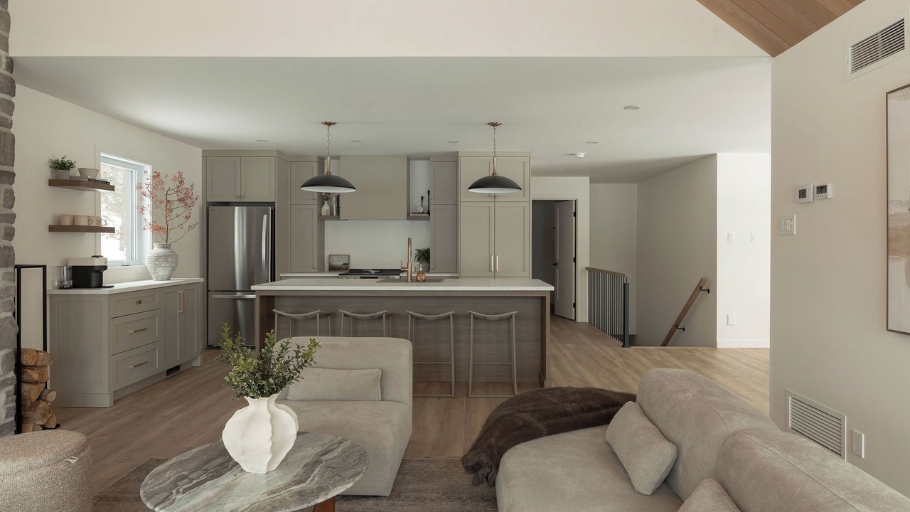Photo of Livingroom in Mandeville