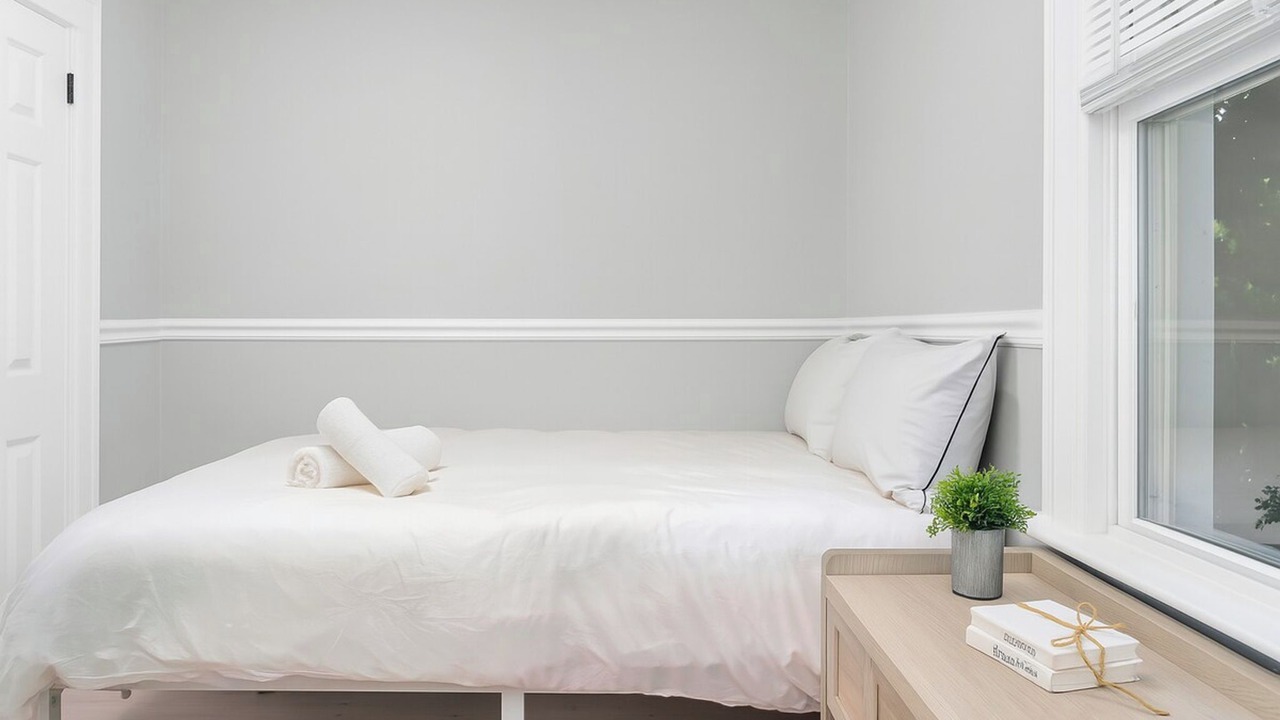 Photo of Bedroom in East Shore
