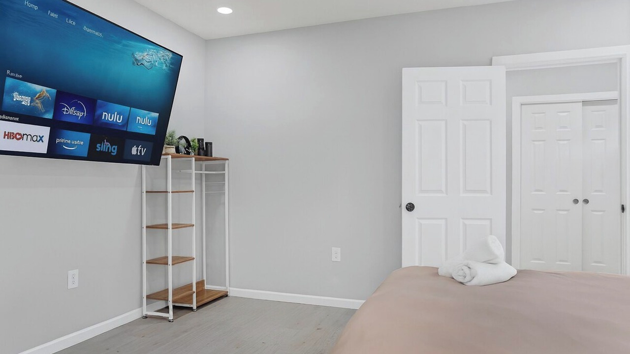 Photo of Bedroom in East Shore