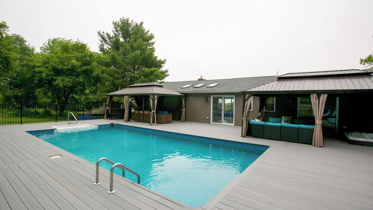 Photo of Outdoor in Hamden
