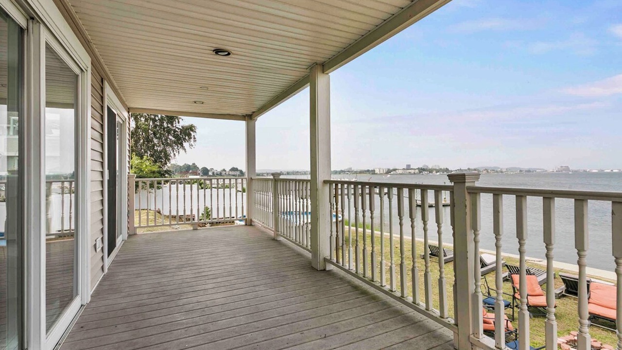 Photo of Patio Balcony in West Haven