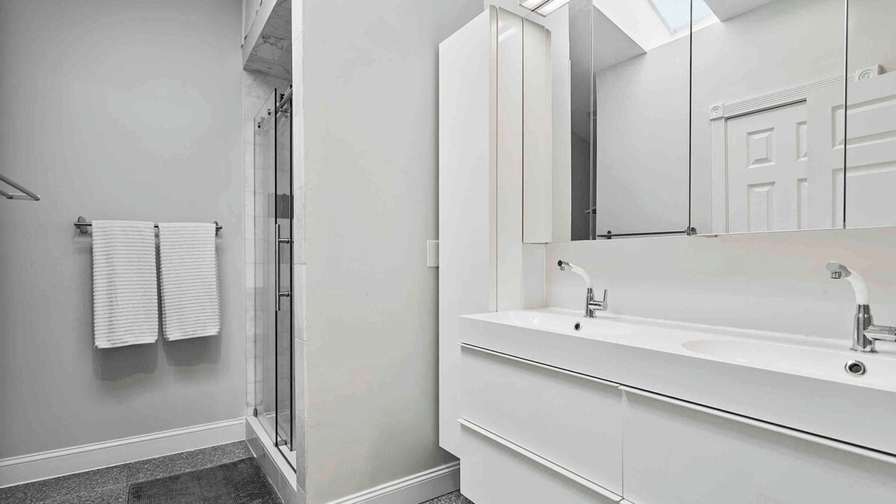 Photo of Bathroom in West Haven