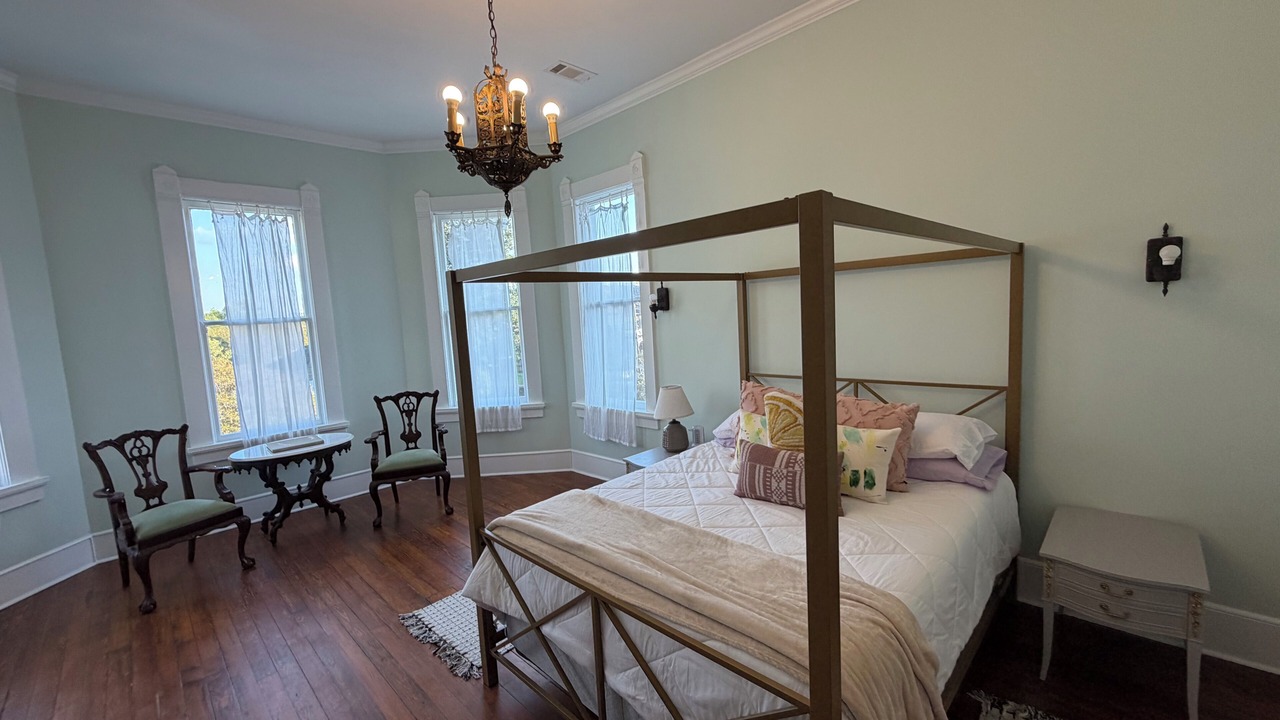 Photo of Bedroom in Natchez