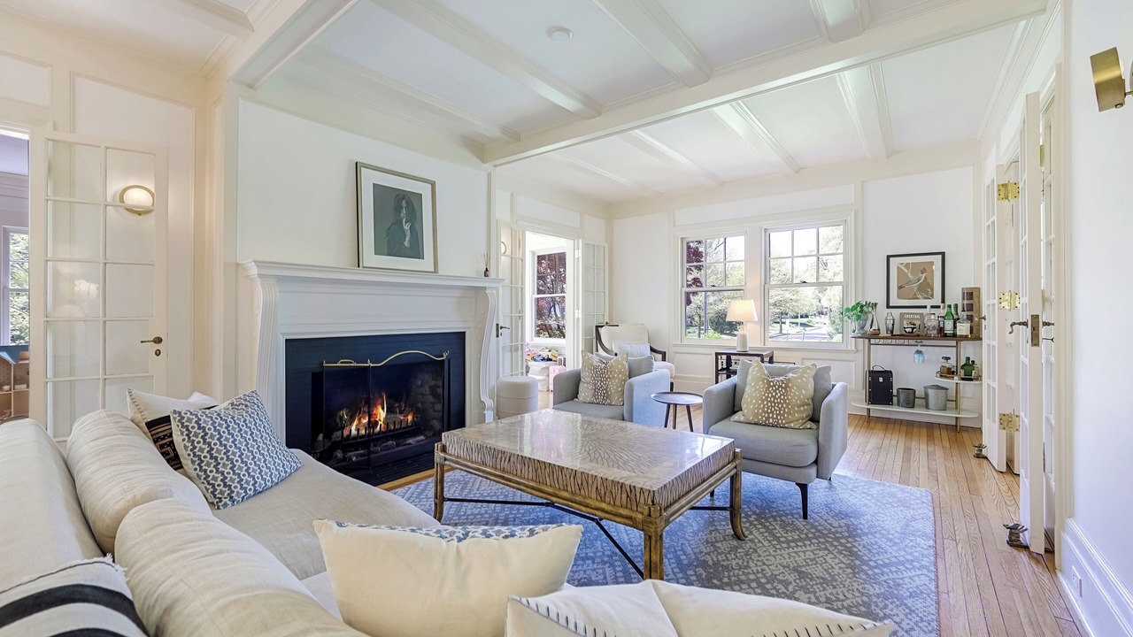 Photo of Livingroom in Upper Montclair