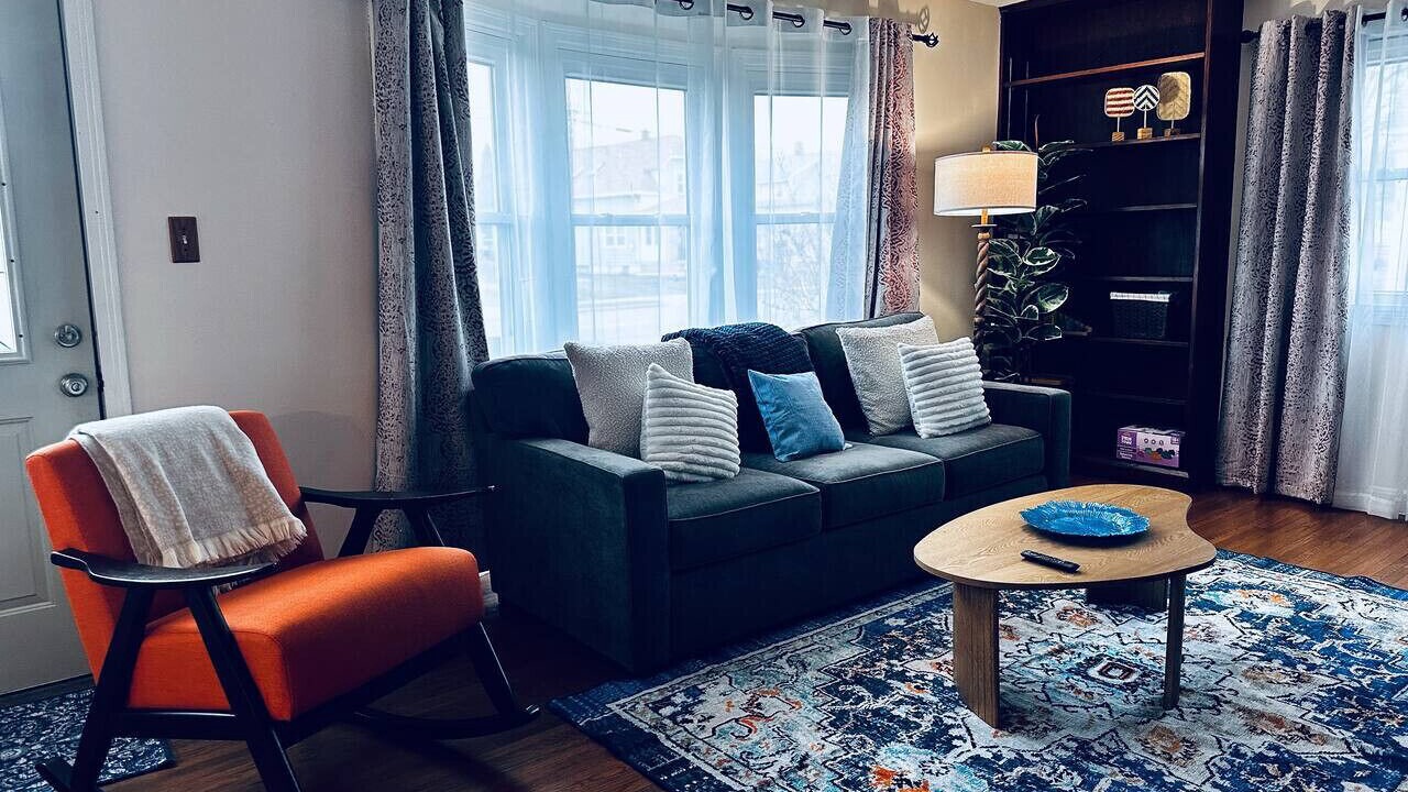 Photo of Livingroom in Cheektowaga