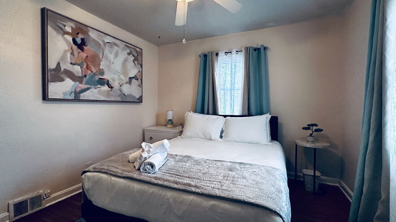 Photo of Bedroom in Cheektowaga