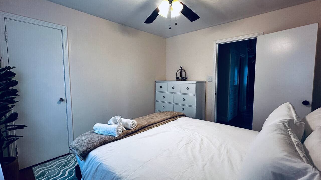 Photo of Bedroom in Cheektowaga